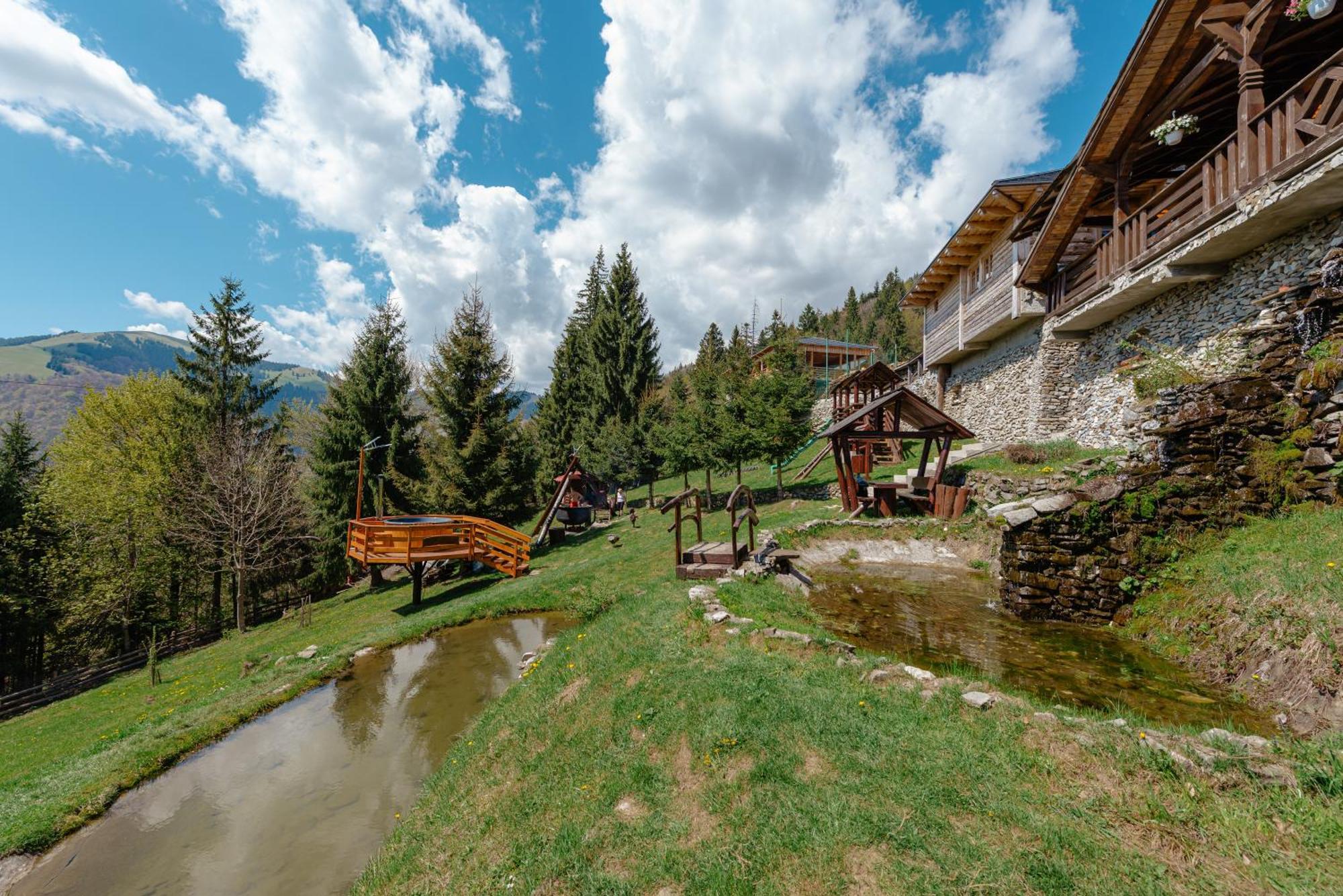 Complex Turistic Alpina Blazna Sant Otel Dış mekan fotoğraf