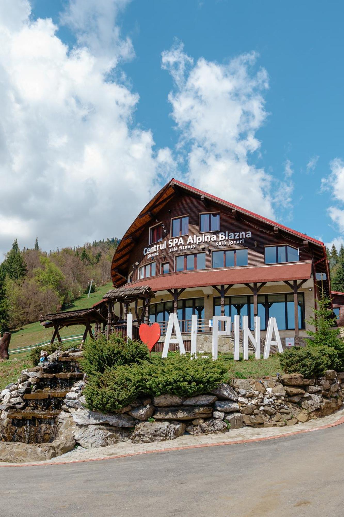 Complex Turistic Alpina Blazna Sant Otel Dış mekan fotoğraf